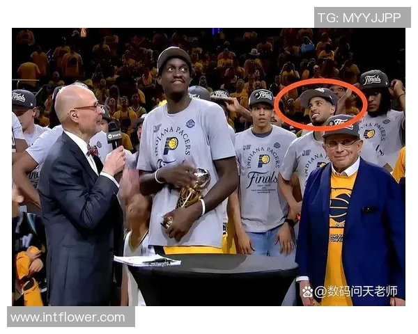 西亚卡姆凭借微弱优势战胜队友荣获东决最有价值球员称号